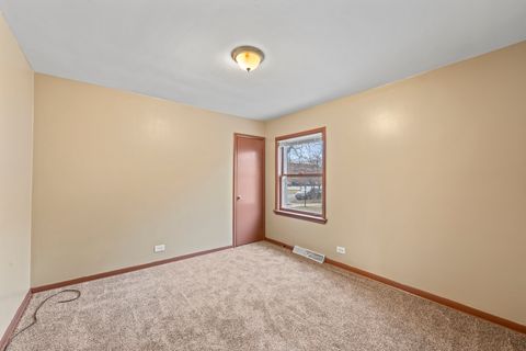 Tiny photo for 13904 S Tracy Avenue, Riverdale, IL 60827 (MLS # 12635376)