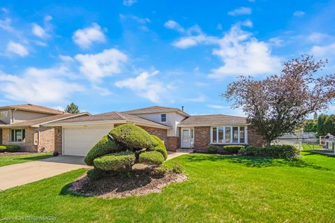 Tiny photo for 9001 178th Street, Tinley Park, IL 60487 (MLS # 12636272)