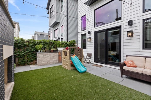 Tiny photo for 4100 N Oakley Avenue, Chicago, IL 60618 (MLS # 12753914)