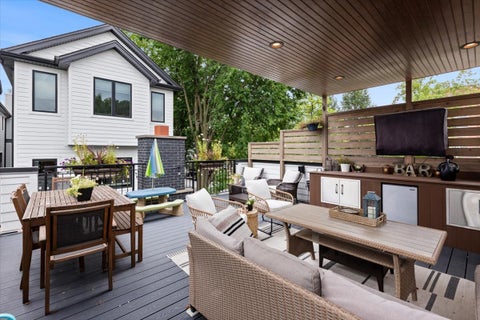 Tiny photo for 4100 N Oakley Avenue, Chicago, IL 60618 (MLS # 12753914)