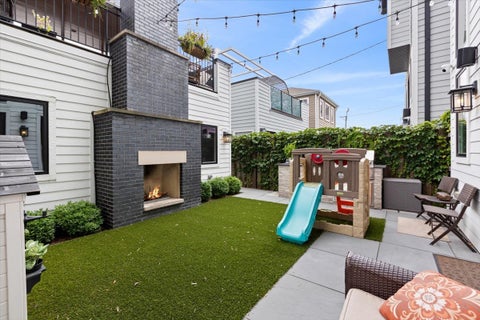 Tiny photo for 4100 N Oakley Avenue, Chicago, IL 60618 (MLS # 12753914)