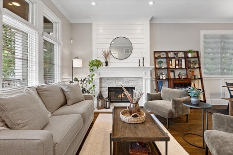 Tiny photo for 4100 N Oakley Avenue, Chicago, IL 60618 (MLS # 12753914)