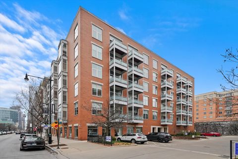 939 W Madison Street 201 Chicago IL 60607