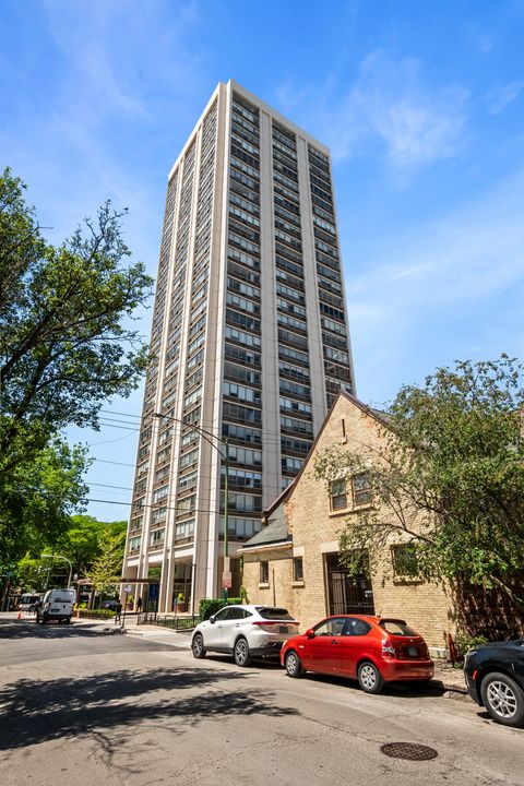 Photo of 70 W BURTON Place #704F, Chicago, IL 60610 (MLS # 12547205)