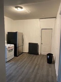 6832 S Bishop Street