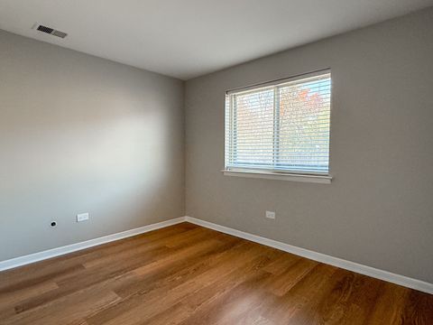 Tiny photo for 9724 Bianco Terrace #A, Des Plaines, IL 60016 (MLS # 12497985)