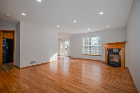 Tiny photo for 2487 AMBER Lane, Elgin, IL 60123 (MLS # 12586167)