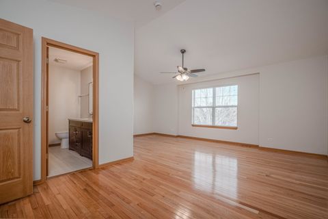 Tiny photo for 2487 AMBER Lane, Elgin, IL 60123 (MLS # 12586167)