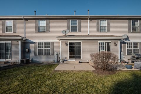 Tiny photo for 2487 AMBER Lane, Elgin, IL 60123 (MLS # 12586167)