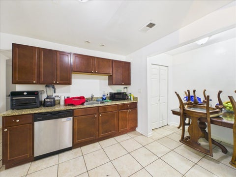 Tiny photo for 121 Fairway Road, Carpentersville, IL 60110 (MLS # 12770469)