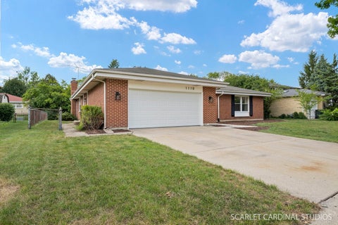 Tiny photo for 1110 S Fernandez Avenue, Arlington Heights, IL 60005 (MLS # 12756461)