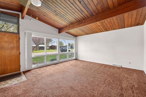 Tiny photo for 308 W Natoma Avenue, Addison, IL 60101 (MLS # 12624766)