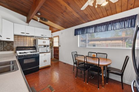 Tiny photo for 308 W Natoma Avenue, Addison, IL 60101 (MLS # 12624766)