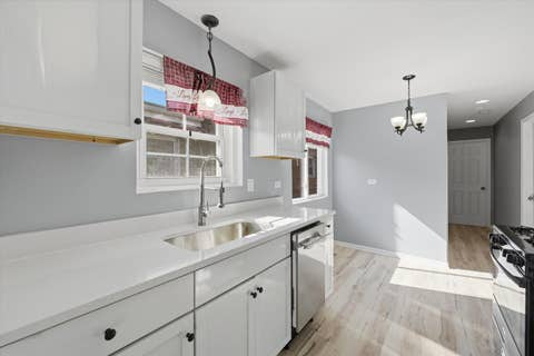 Tiny photo for 1148 W 115th Street, Chicago, IL 60643 (MLS # 12739768)