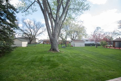 Tiny photo for 803 Greenridge Drive, Sterling, IL 61081 (MLS # 12623934)
