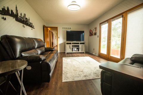 Tiny photo for 803 Greenridge Drive, Sterling, IL 61081 (MLS # 12623934)