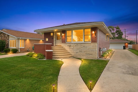 Photo of 9429 Major Avenue, Oak Lawn, IL 60453 (MLS # 12779554)