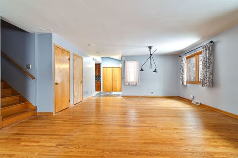 Tiny photo for 526 S Benton Street, Palatine, IL 60067 (MLS # 12531935)