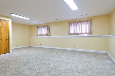 Tiny photo for 526 S Benton Street, Palatine, IL 60067 (MLS # 12531935)