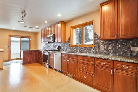 Tiny photo for 526 S Benton Street, Palatine, IL 60067 (MLS # 12531935)