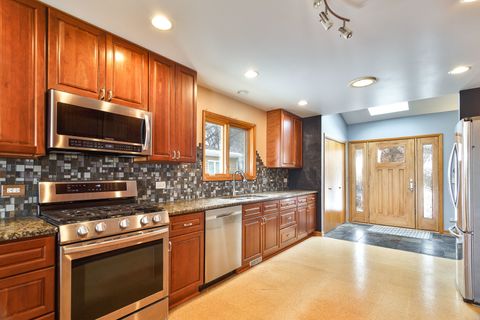 Tiny photo for 526 S Benton Street, Palatine, IL 60067 (MLS # 12531935)