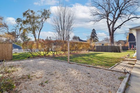 Tiny photo for 526 S Benton Street, Palatine, IL 60067 (MLS # 12531935)