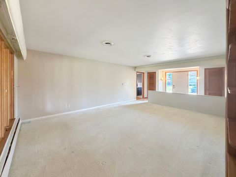 Tiny photo for 1318 Ridgefield Road, Freeport, IL 61032 (MLS # 12597032)