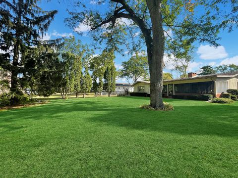 Tiny photo for 1318 Ridgefield Road, Freeport, IL 61032 (MLS # 12597032)