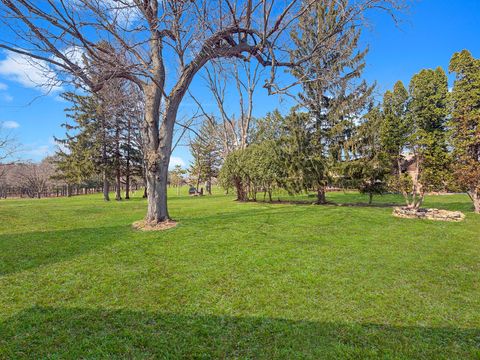 Tiny photo for 1318 Ridgefield Road, Freeport, IL 61032 (MLS # 12597032)