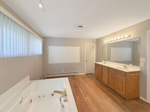 Tiny photo for 1318 Ridgefield Road, Freeport, IL 61032 (MLS # 12597032)
