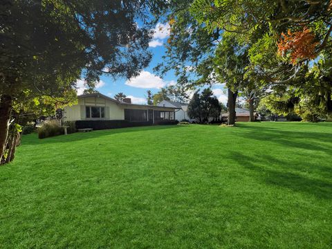 Tiny photo for 1318 Ridgefield Road, Freeport, IL 61032 (MLS # 12597032)