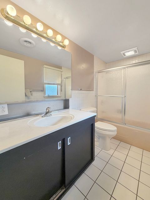 Tiny photo for 1318 Ridgefield Road, Freeport, IL 61032 (MLS # 12597032)