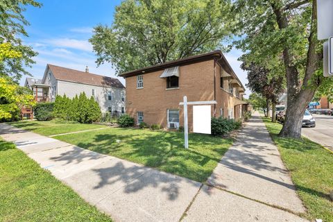 1547 Clinton Avenue Berwyn IL 60402