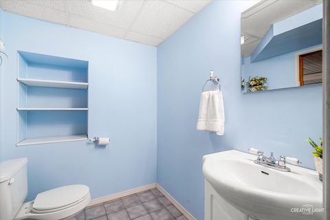 Tiny photo for 1117 Douglas Avenue, Aurora, IL 60505 (MLS # 12611926)