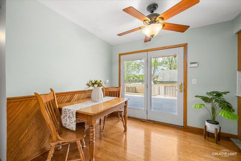 Tiny photo for 1117 Douglas Avenue, Aurora, IL 60505 (MLS # 12611926)