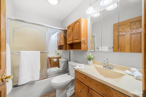 Tiny photo for 1117 Douglas Avenue, Aurora, IL 60505 (MLS # 12611926)