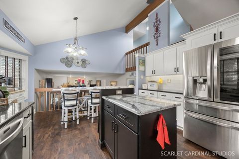 Tiny photo for 525 Chester Court W, Aurora, IL 60504 (MLS # 12584977)