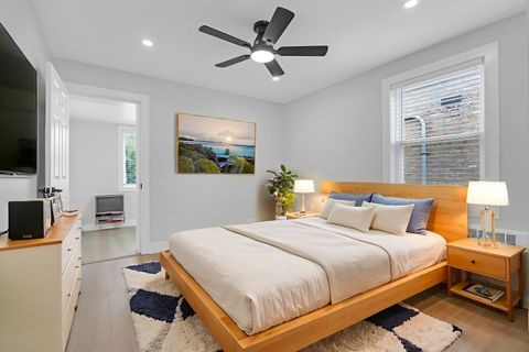 Tiny photo for 2712 W Balmoral Avenue #2E, Chicago, IL 60625 (MLS # 12513839)