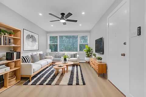 Tiny photo for 2712 W Balmoral Avenue #2E, Chicago, IL 60625 (MLS # 12513839)