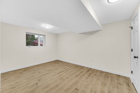 Tiny photo for 519 S Springinsguth Road, Schaumburg, IL 60193 (MLS # 12481545)