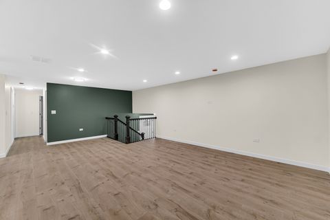 Tiny photo for 519 S Springinsguth Road, Schaumburg, IL 60193 (MLS # 12481545)