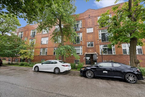 Photo of 3845 W Altgeld Street #G, Chicago, IL 60647 (MLS # 12683149)