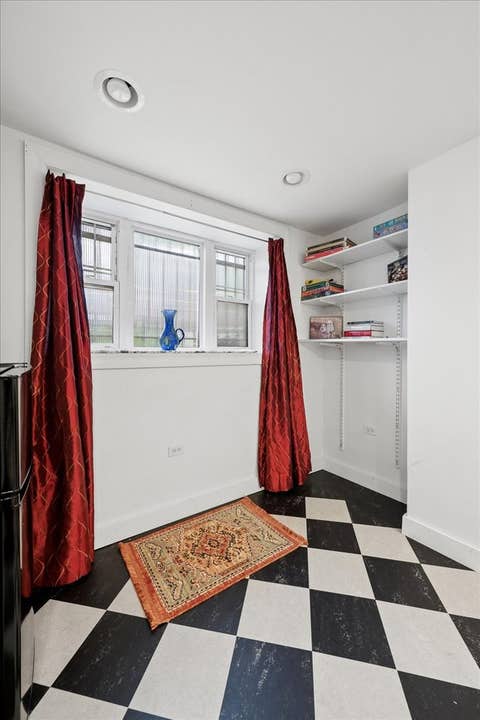 Tiny photo for 3845 W Altgeld Street #G, Chicago, IL 60647 (MLS # 12683149)