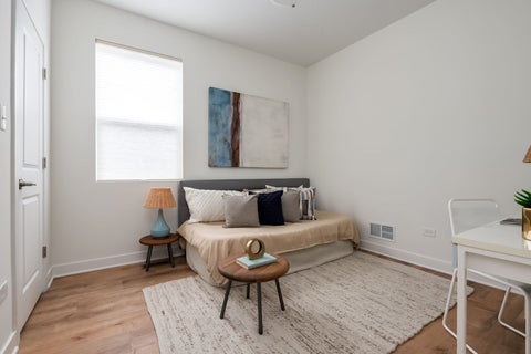 Tiny photo for 1154 S Elmwood Avenue, Oak Park, IL 60304 (MLS # 12751247)