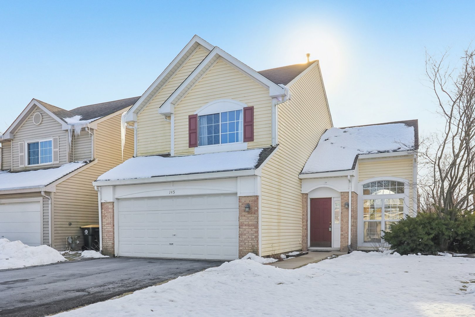 145 W Honeysuckle Drive