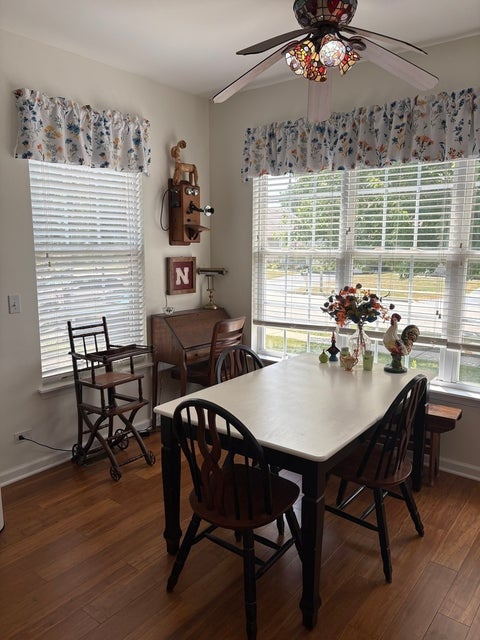 Tiny photo for 5 E HAGUE Drive, Antioch, IL 60002 (MLS # 12711775)