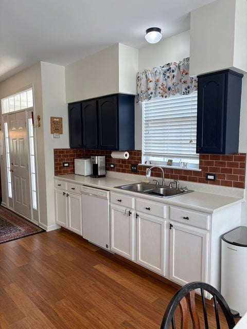 Tiny photo for 5 E HAGUE Drive, Antioch, IL 60002 (MLS # 12711775)