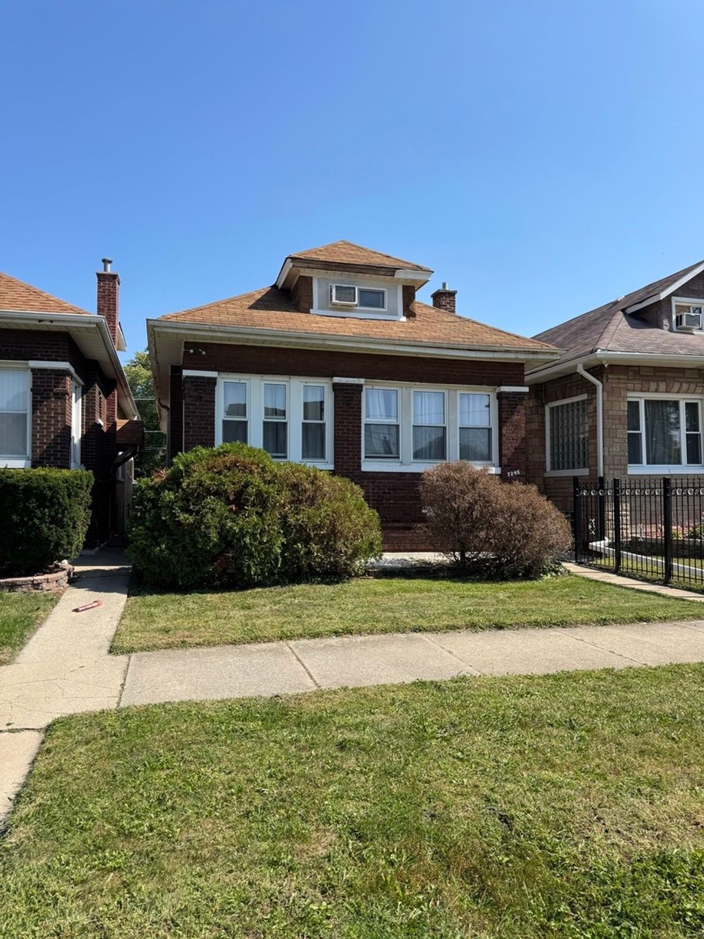 Photo for 7245 S Michigan Avenue, Chicago, IL 60619 (MLS # 12471666)