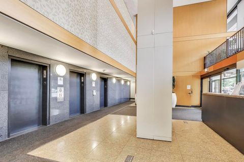 Tiny photo for 4343 N Clarendon Avenue #1814, Chicago, IL 60613 (MLS # 12486981)