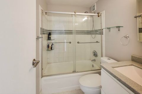 Tiny photo for 4343 N Clarendon Avenue #1814, Chicago, IL 60613 (MLS # 12486981)